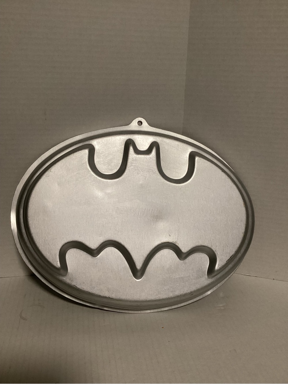 Wilton Silver Bat Emblem Cake Pan 1964